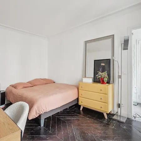 Apartment Authentique 4 Personnes By Weekome